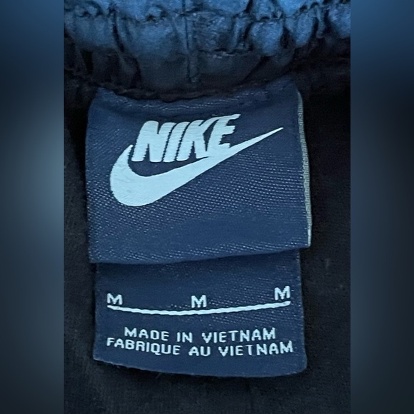 Nike - Kids - Track Pants - Black w/ White Stripe - Size: Medium - Picture 3 of 4